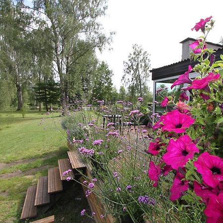River Lodge Jelgava Esterno foto